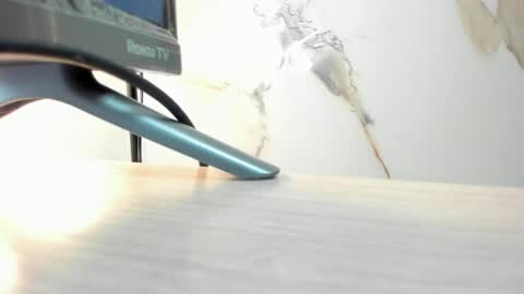 Snapshot of kelsseyanders chatting on 04.18.26 online show from 04.18.26