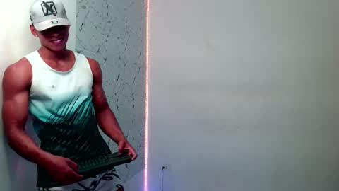 ken__owensx online show from 09.25.25