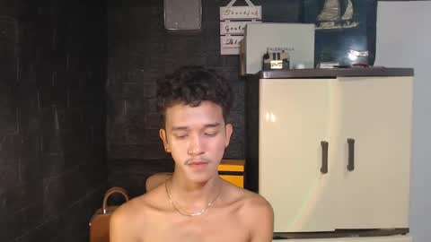 Snapshot of ken_bigcockxx chatting on 02.13.25 Ken online show from 02.13.25