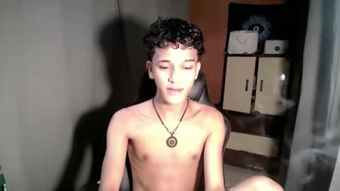 Snapshot of ken_bigcockxx chatting on 11.13.25 Ken online show from 11.13.25