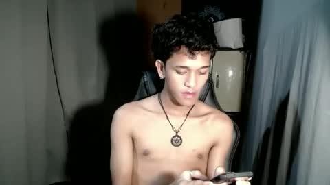 Snapshot of ken_bigcockxx chatting on 11.21.25 Ken online show from 11.21.25