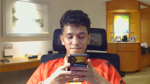 Snapshot of ken_bigcockxx chatting on 11.29.25 Ken online show from 11.29.25