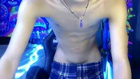 Snapshot of ken_bigcockxx chatting on 06.17.26 Ken online show from 06.17.26