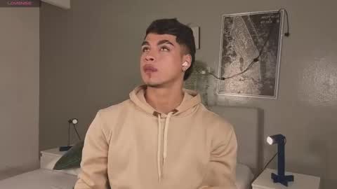   online show from 10.07.25