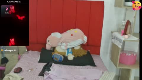 Mariana online show from 02.12.25