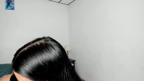 Kendal online show from 12.04.25