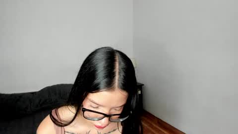 Kendal online show from 03.26.26