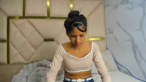 kendall69__ online show from 11.19.25