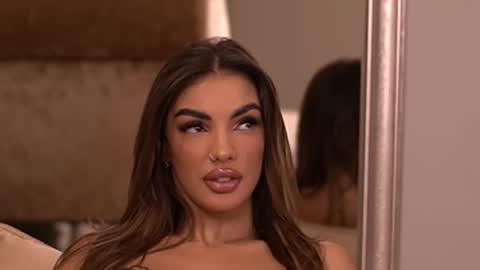 Snapshot of kendall_jolly chatting on 10.03.25 Kendal online show from 10.03.25