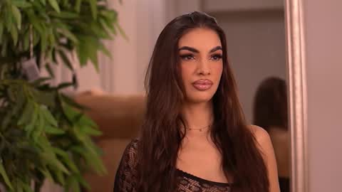 Snapshot of kendall_jolly chatting on 10.26.25 Kendal online show from 10.26.25
