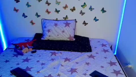 kendallgil online show from 01.08.25