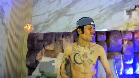 Kendall and Taylor online show from 04.10.26