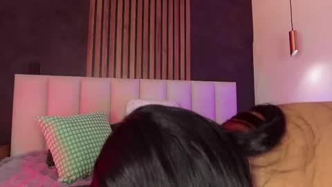   online show from 09.14.25