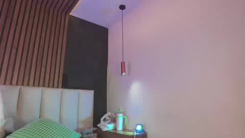   online show from 11.23.25