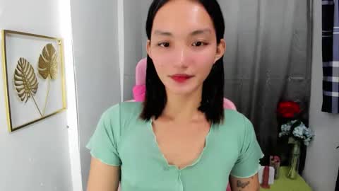 KENDAL online show from 11.12.25