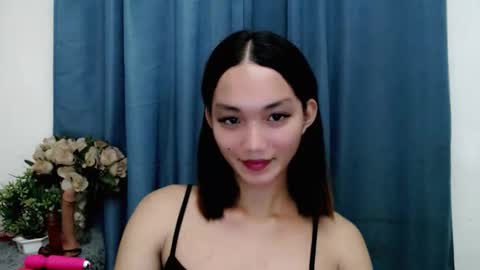 KENDAL online show from 11.25.25