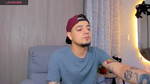 kendel_dimitri online show from 10.12.25
