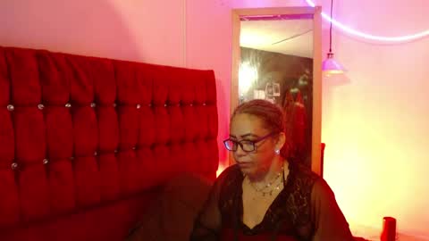 Snapshot of kendra_lust_69 chatting on 05.17.26 kendra_lust_69 online show from 05.17.26