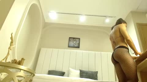 kendra_lux1 online show from 09.30.25