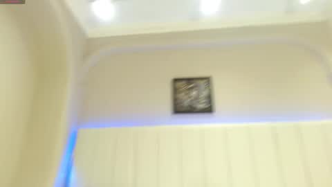 kendra_lux1 online show from 10.31.25