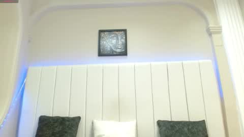 kendra_lux1 online show from 01.14.26