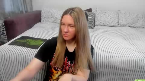 Snapshot of kendra_xx_ chatting on 06.11.26 Kendra online show from 06.11.26