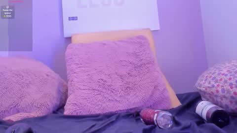 kendrachavez_ online show from 02.23.26