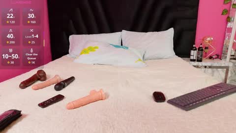 Kendra Foster online show from 11.18.25