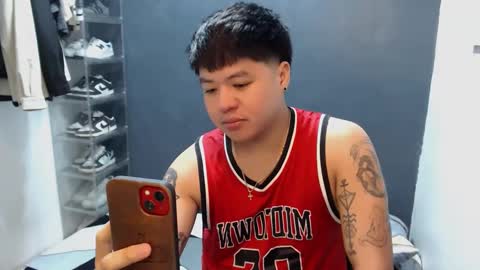 Snapshot of kenhotline911 chatting on 12.22.24 ken online show from 12.22.24