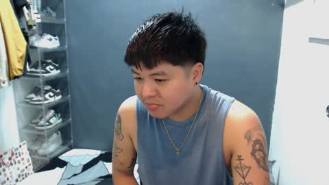 Snapshot of kenhotline911 chatting on 12.27.24 ken online show from 12.27.24