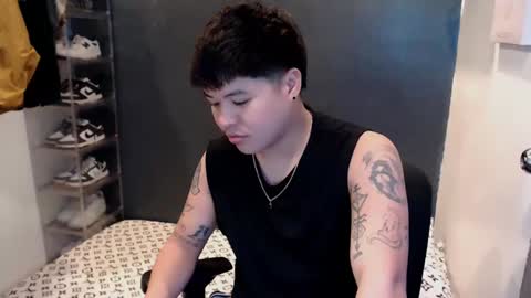 Snapshot of kenhotline911 chatting on 12.29.24 ken online show from 12.29.24