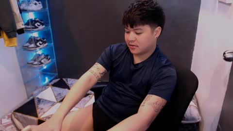 Snapshot of kenhotline911 chatting on 01.17.25 ken online show from 01.17.25