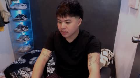 Snapshot of kenhotline911 chatting on 01.25.25 ken online show from 01.25.25