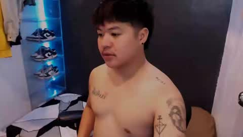 Snapshot of kenhotline911 chatting on 02.04.25 ken online show from 02.04.25