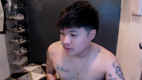 Snapshot of kenhotline911 chatting on 02.13.25 ken online show from 02.13.25