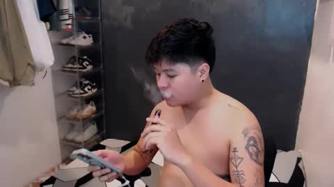 Snapshot of kenhotline911 chatting on 03.08.25 ken online show from 03.08.25