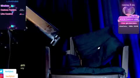 Snapshot of kenllyhot chatting on 02.13.25 Kenlly online show from 02.13.25
