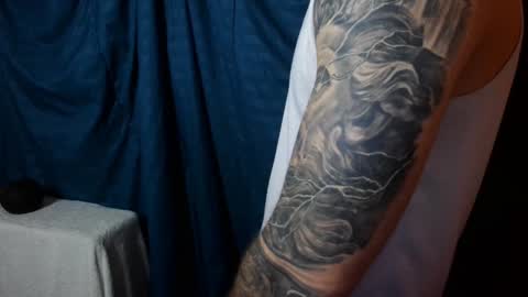 Snapshot of kennerfox77 chatting on 12.24.24 Kennfox777 online show from 12.24.24