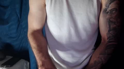 Snapshot of kennerfox77 chatting on 01.15.25 Kennfox777 online show from 01.15.25