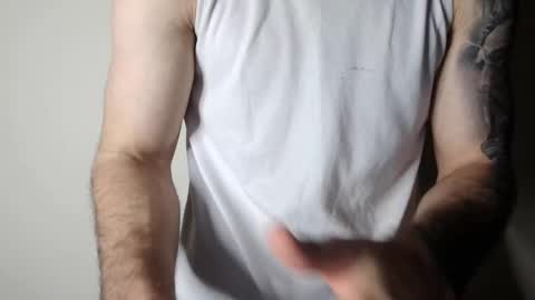 Snapshot of kennerfox77 chatting on 02.19.25 Kennfox777 online show from 02.19.25