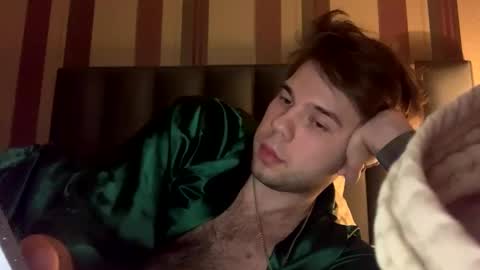 Bennet Shark online show from 02.01.25