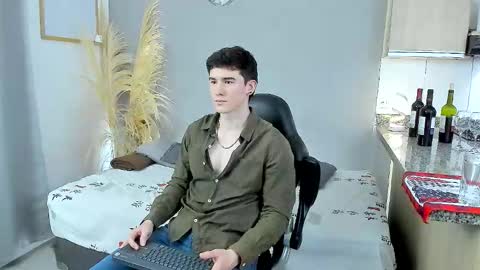 Santiago online show from 02.15.26