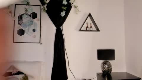 KENTHA  online show from 04.06.26