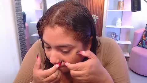 Snapshot of kenya_buhle chatting on 09.23.25 Kenya Buhle online show from 09.23.25