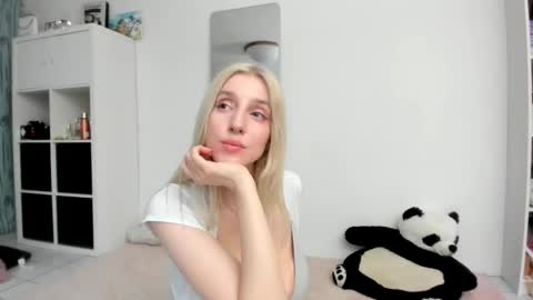 Kenzie online show from 04.15.26