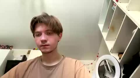 Kero online show from 02.20.25