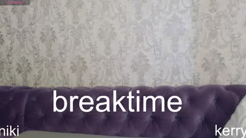 Snapshot of kerry_niki chatting on 02.16.25 kerry_niki online show from 02.16.25