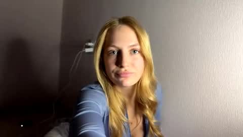 Elizabeth online show from 10.24.25