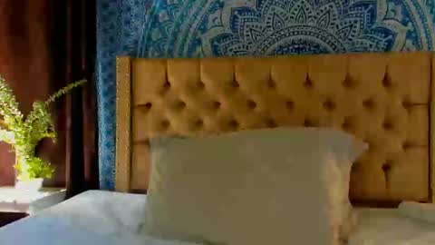Snapshot of keryhillson chatting on 12.07.24 Kery Hillson online show from 12.07.24