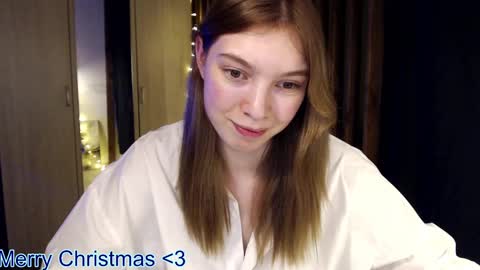 Snapshot of kesha_muah chatting on 12.24.24 kesha online show from 12.24.24